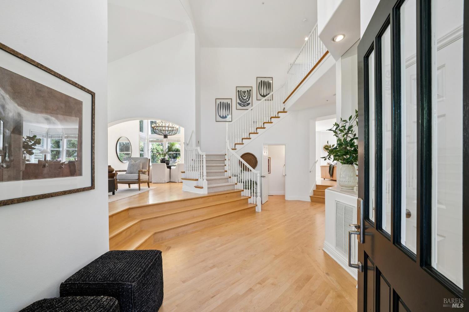 209 Linden Ln