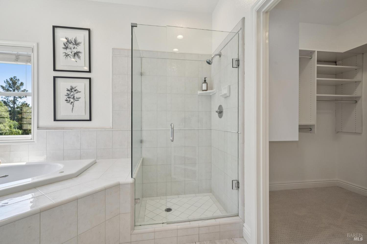 209 Linden Ln