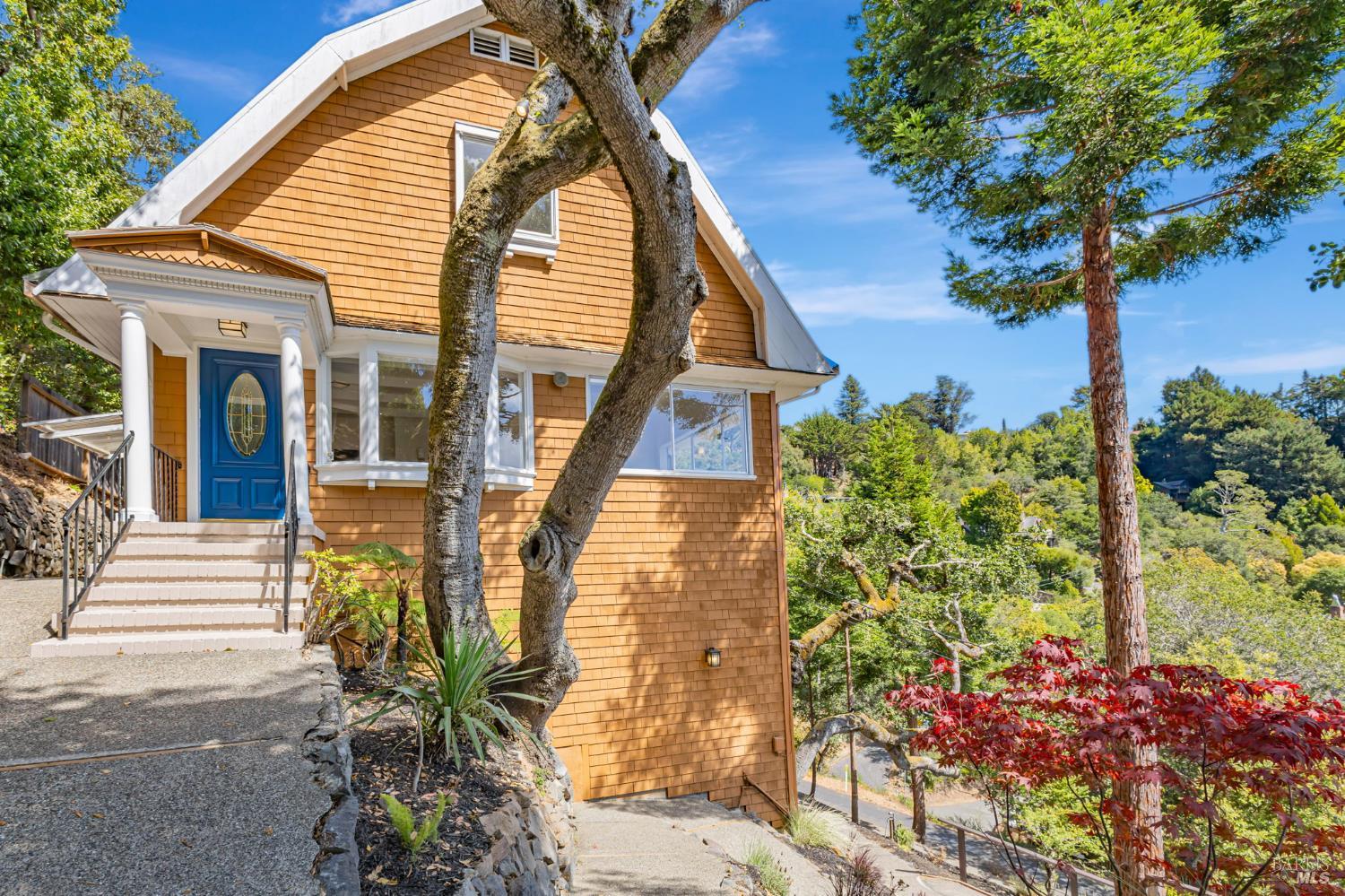 47 Coronet Ave