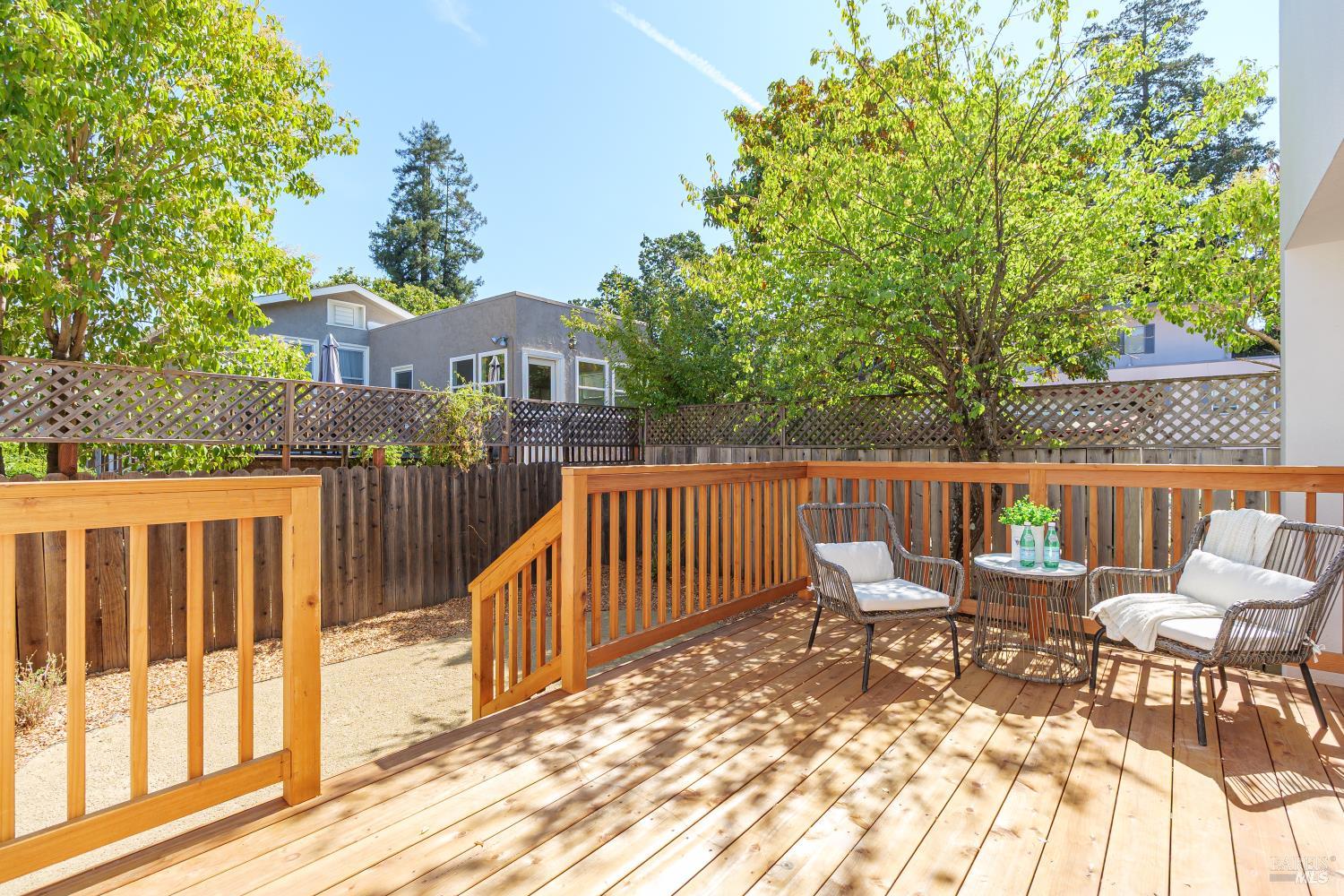 7 Belmont Ave