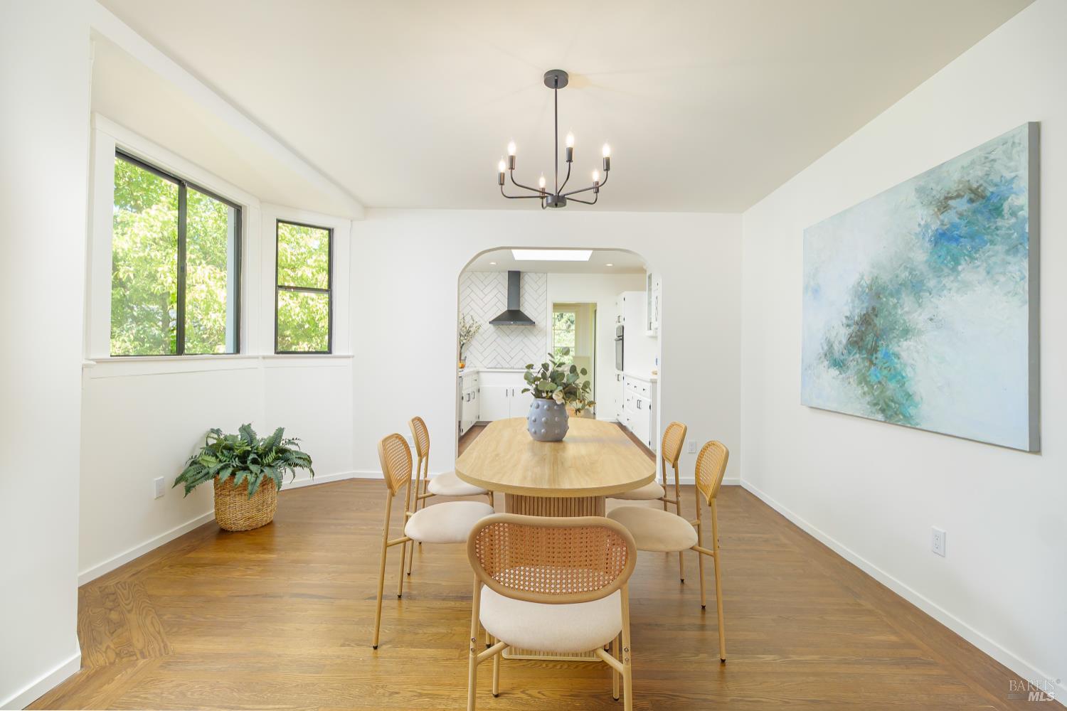 7 Belmont Ave