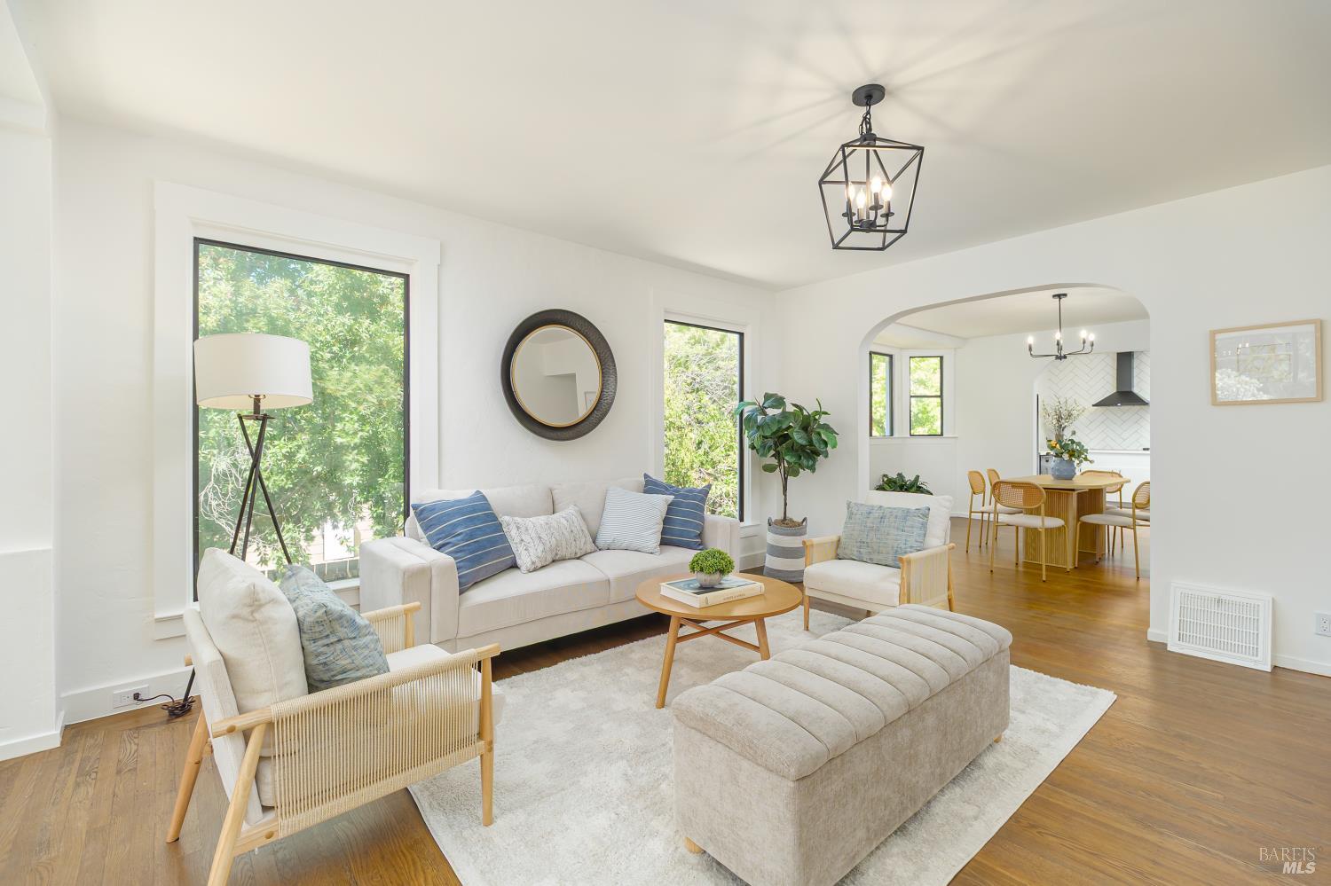 7 Belmont Ave
