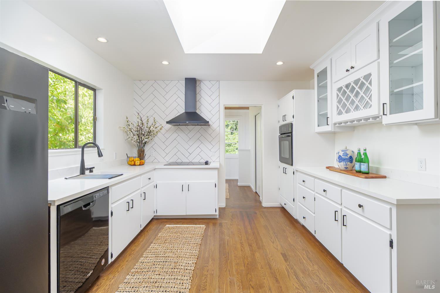 7 Belmont Ave
