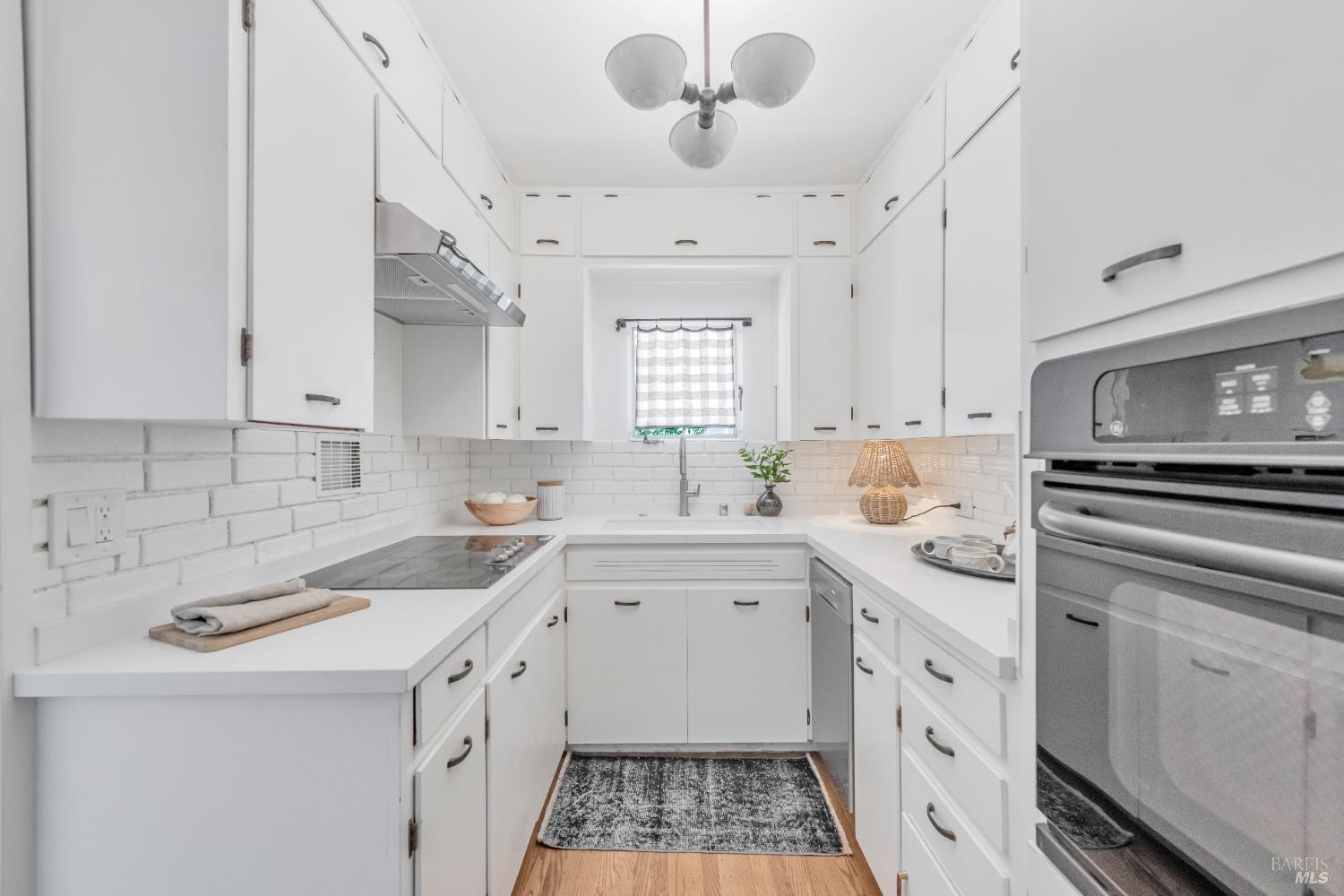 107 Butterfield Rd