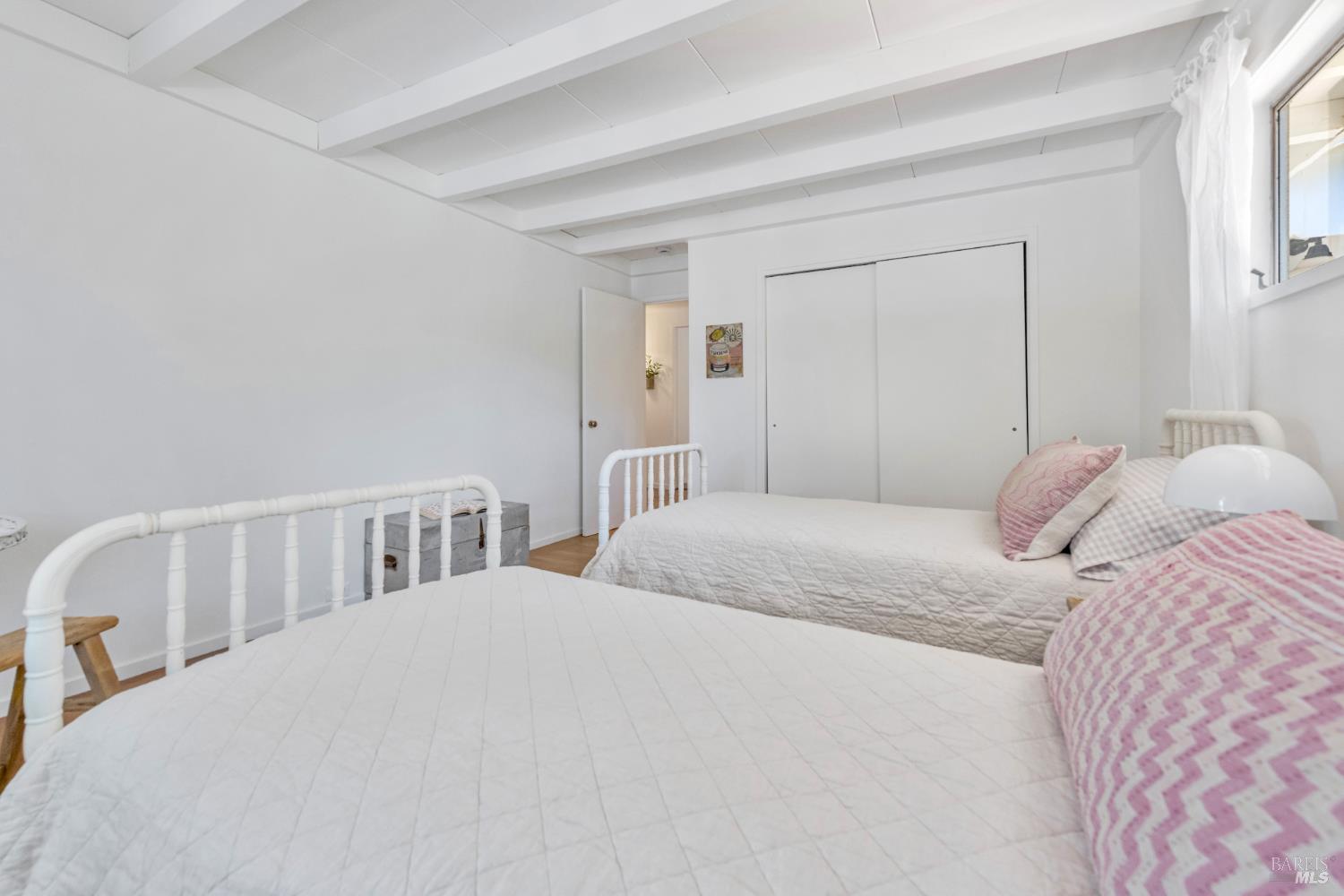 107 Butterfield Rd