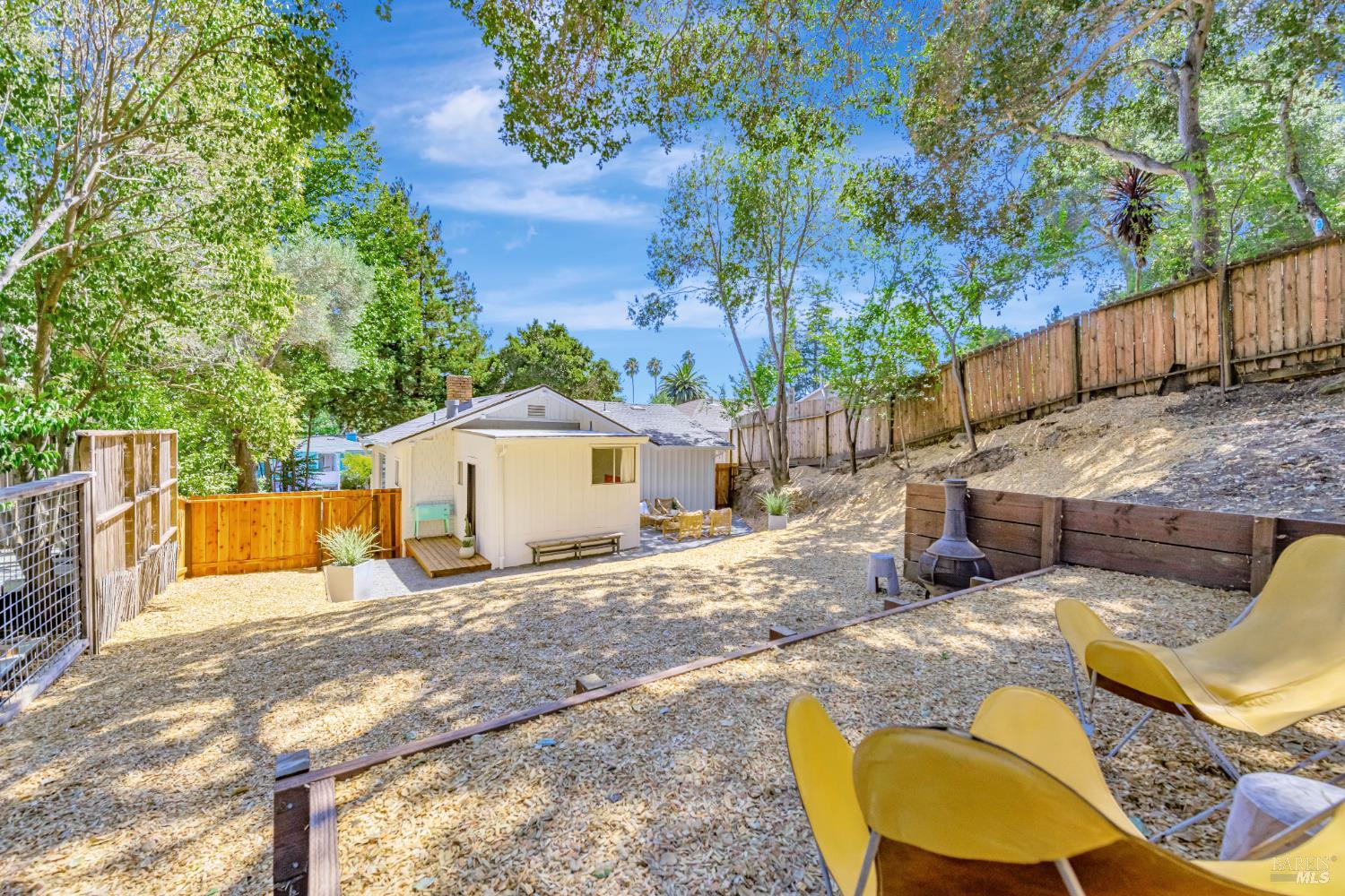 107 Butterfield Rd