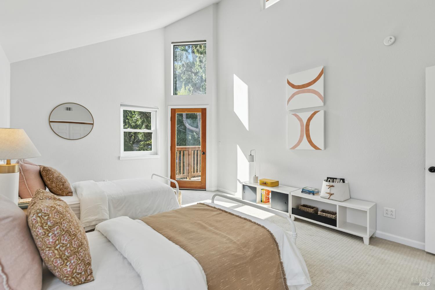 115 Cascade Dr