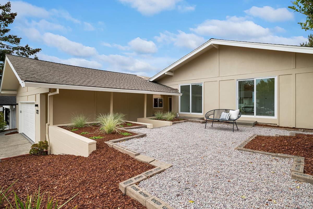 121 San Marino Dr