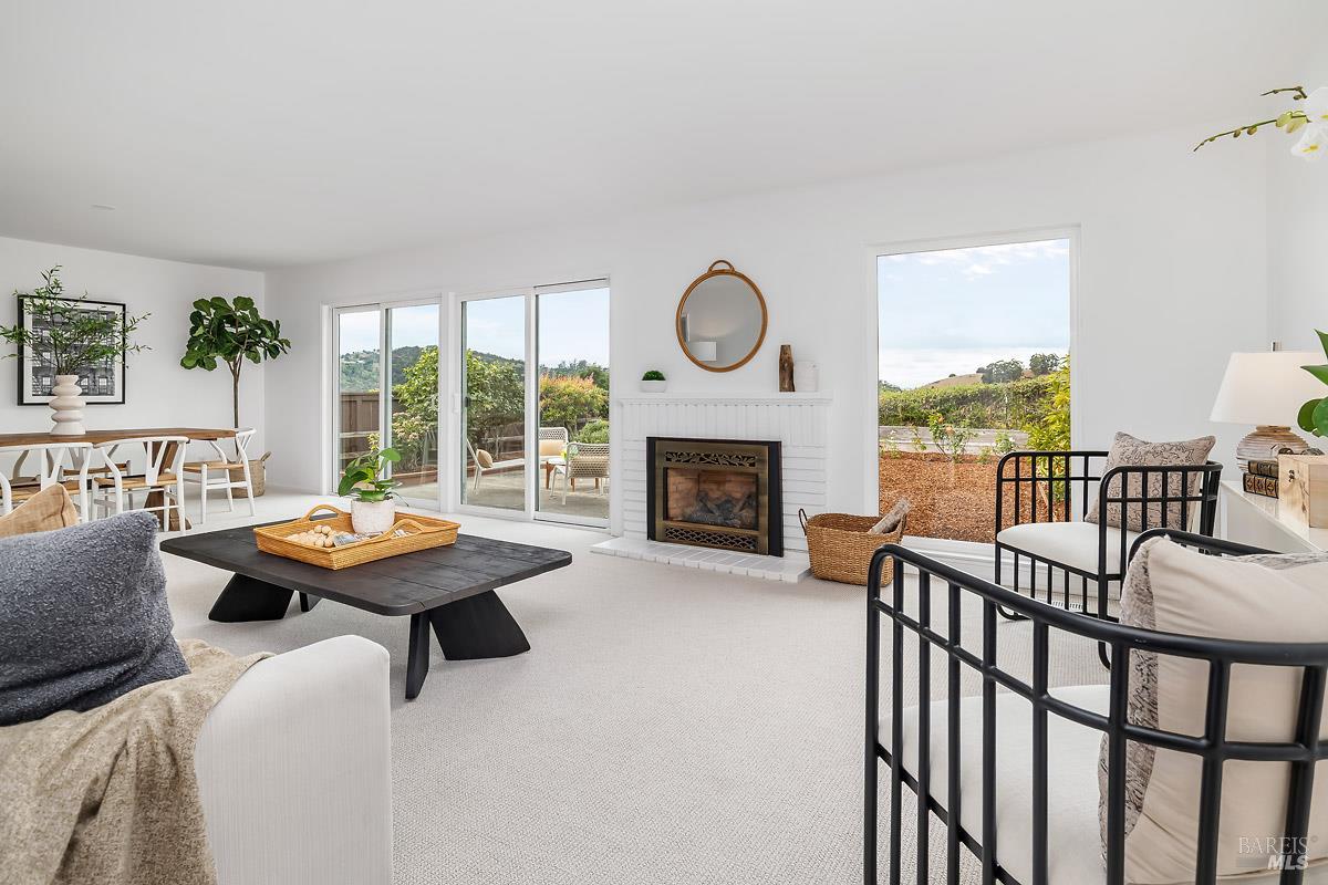 121 San Marino Dr
