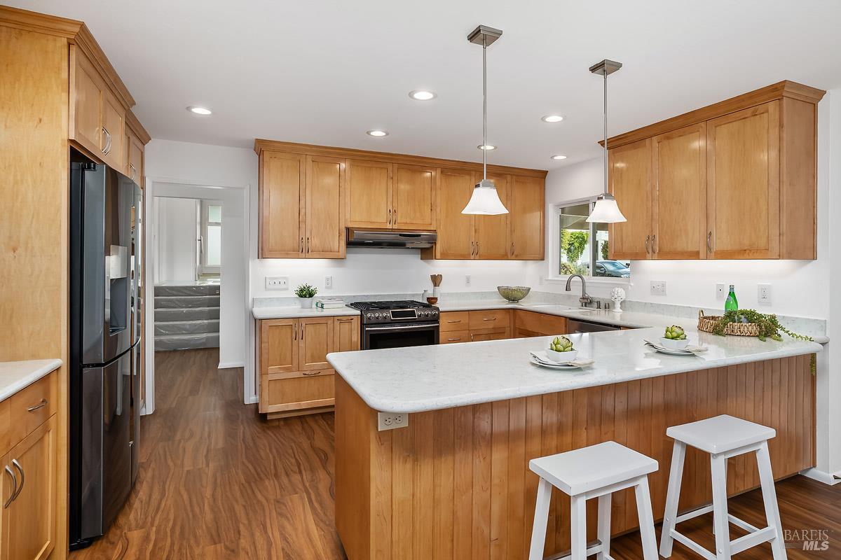 121 San Marino Dr