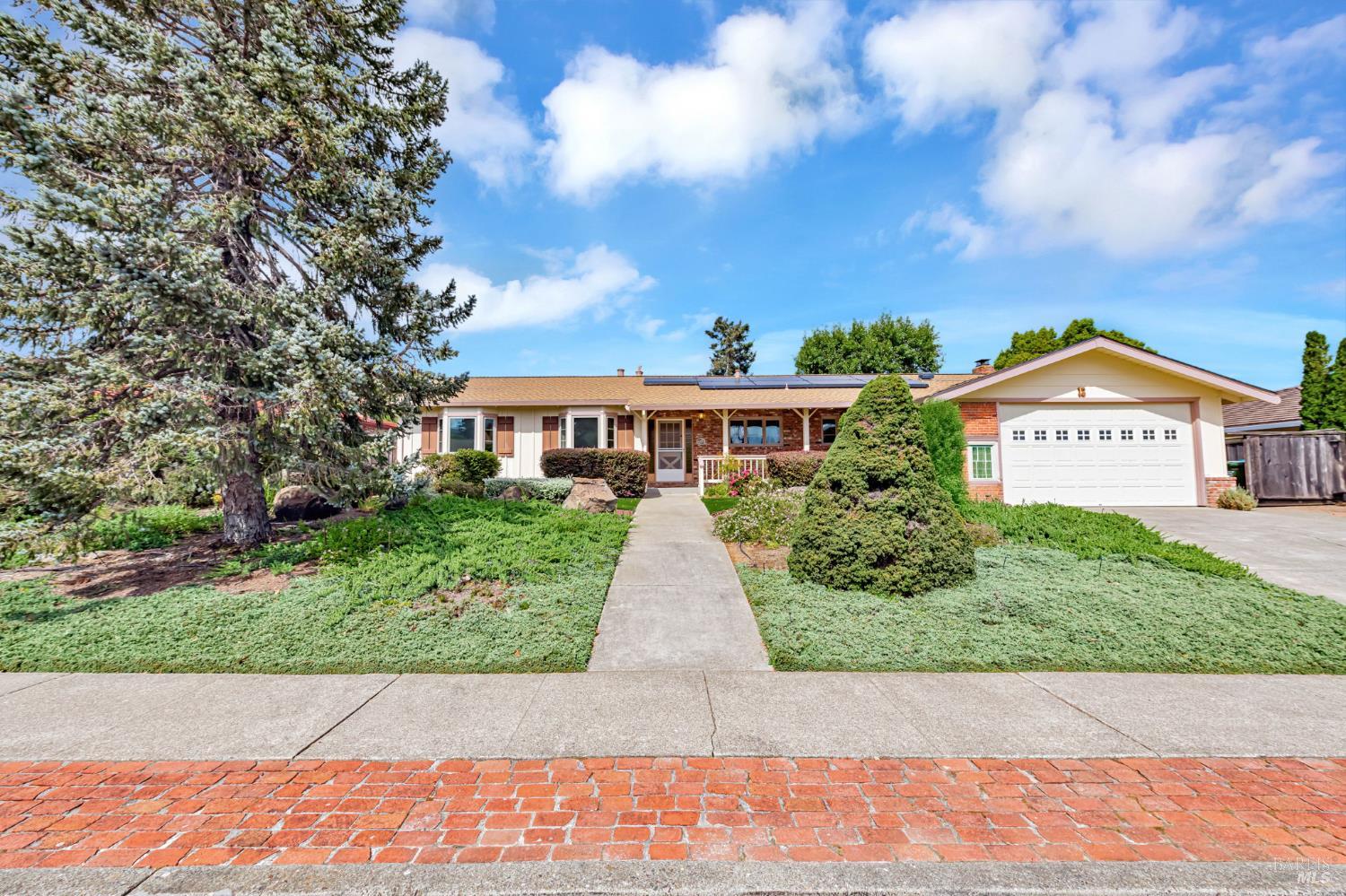12 Devonshire Dr