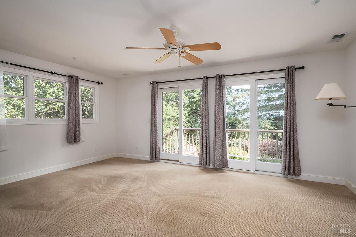 9 Sunnyside Ave