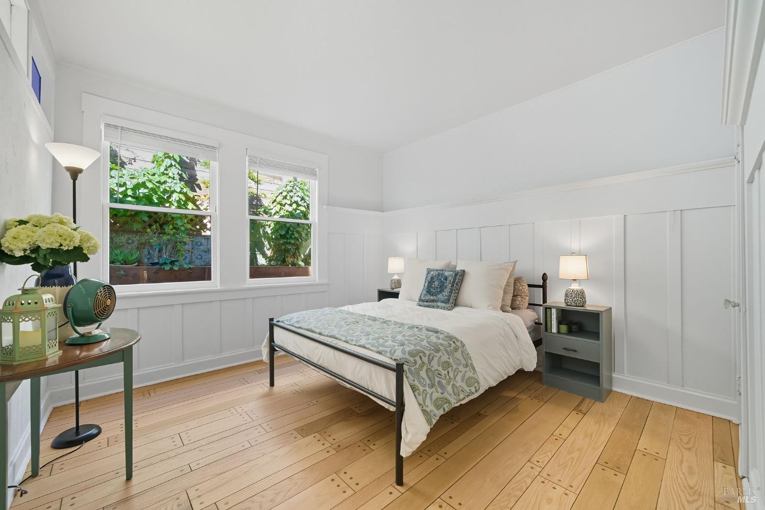 53 Foothill Rd