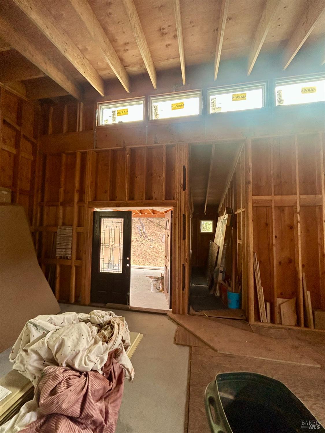 572 Cascade Dr