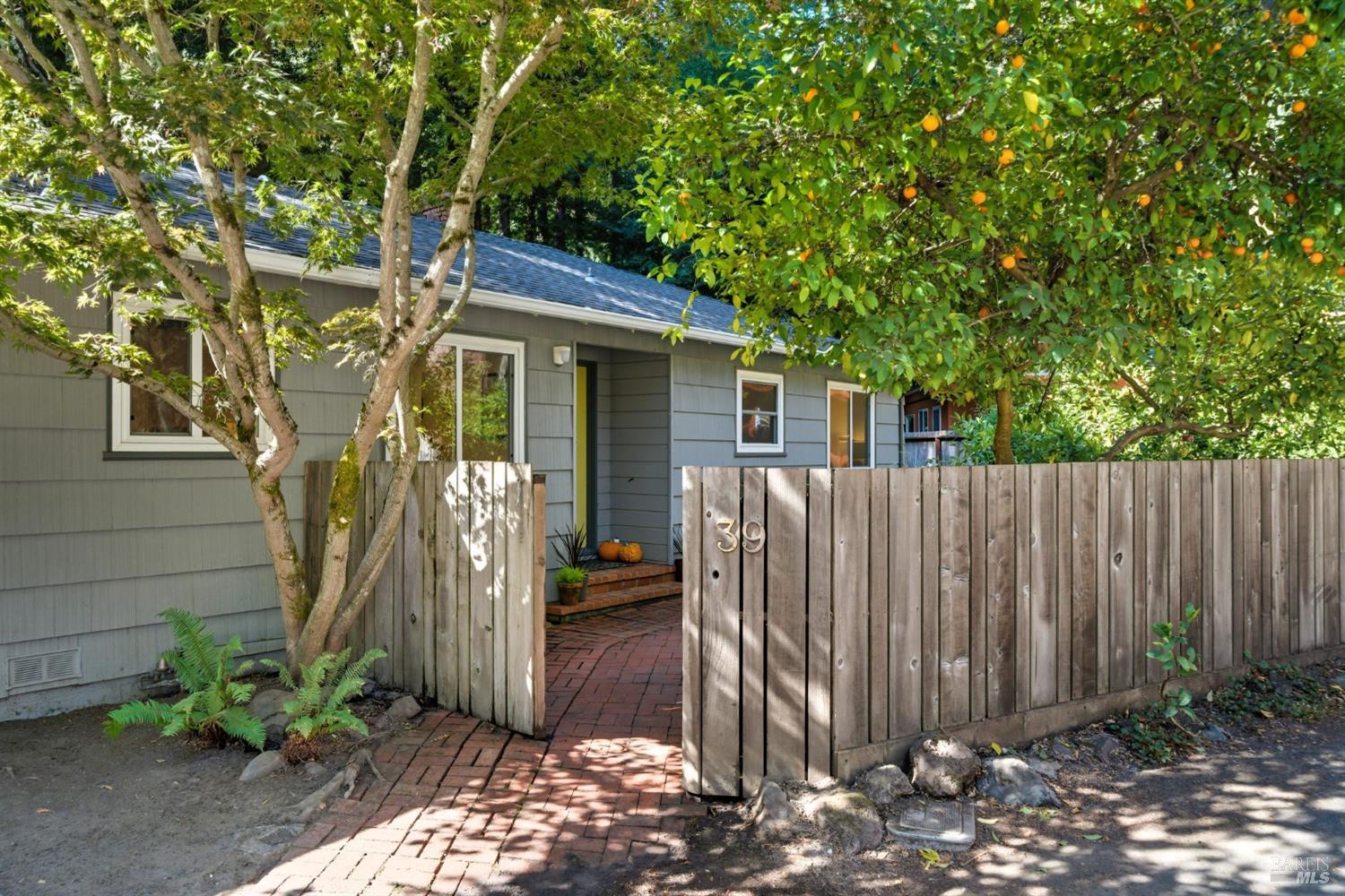 39 Bridge Rd