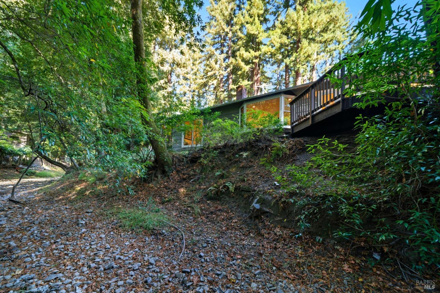 39 Bridge Rd