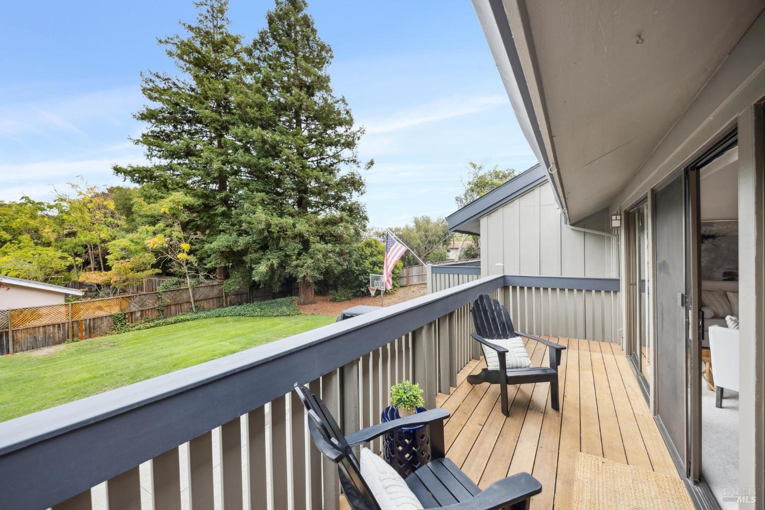 64 Blackstone Dr