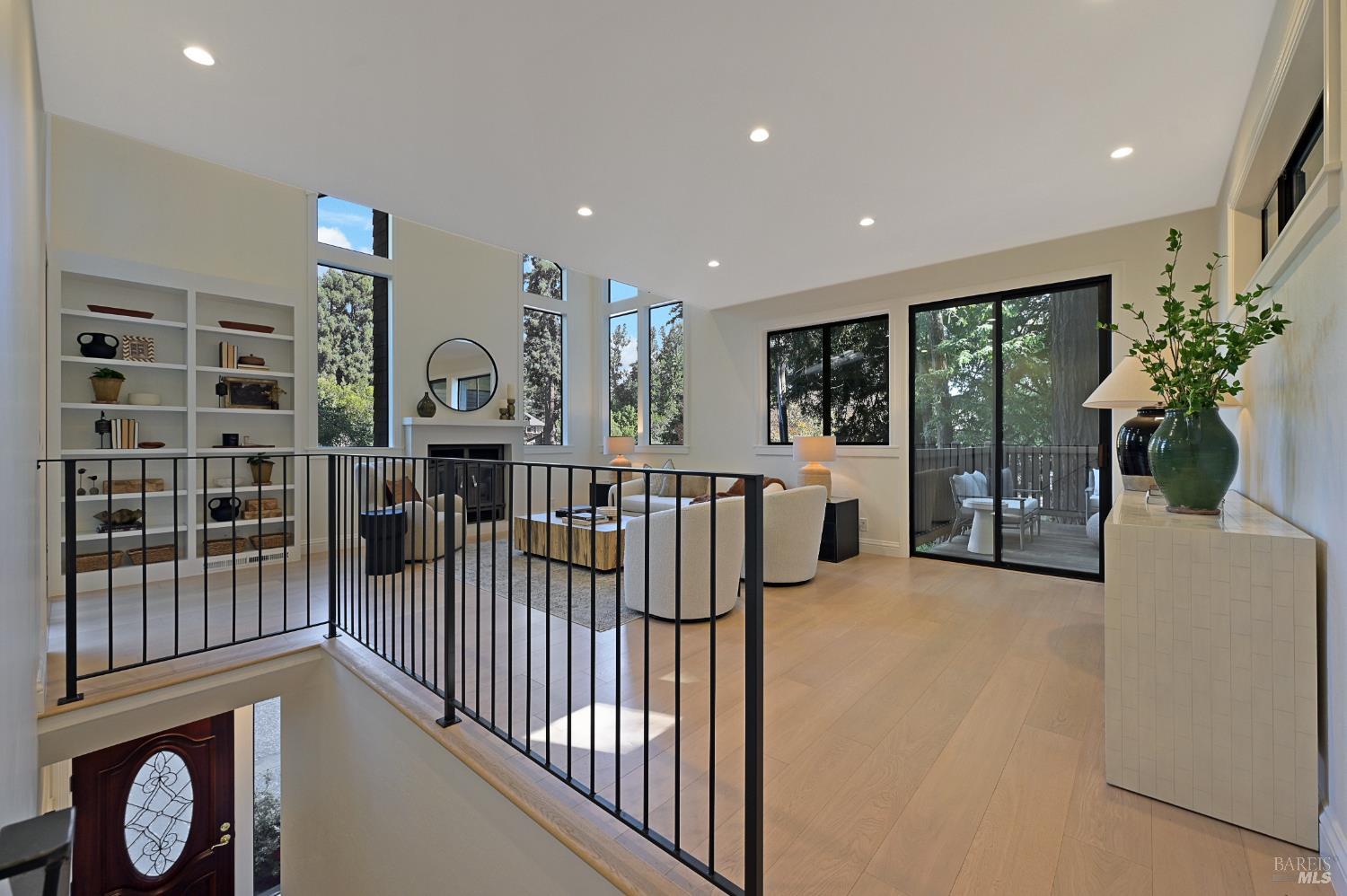48 Miller Ave