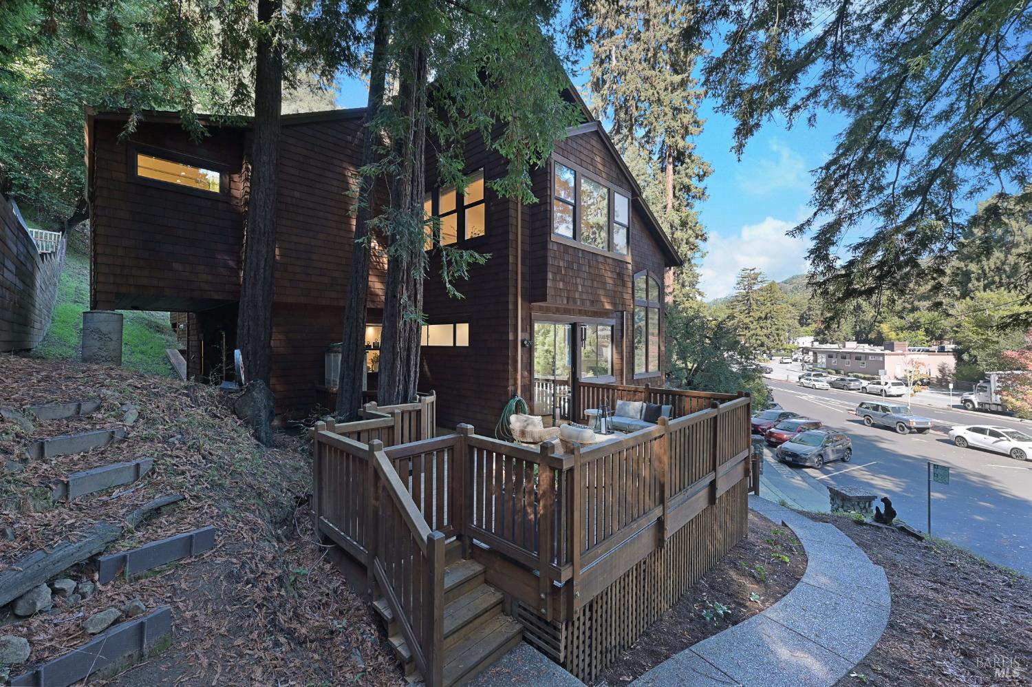 48 Miller Ave