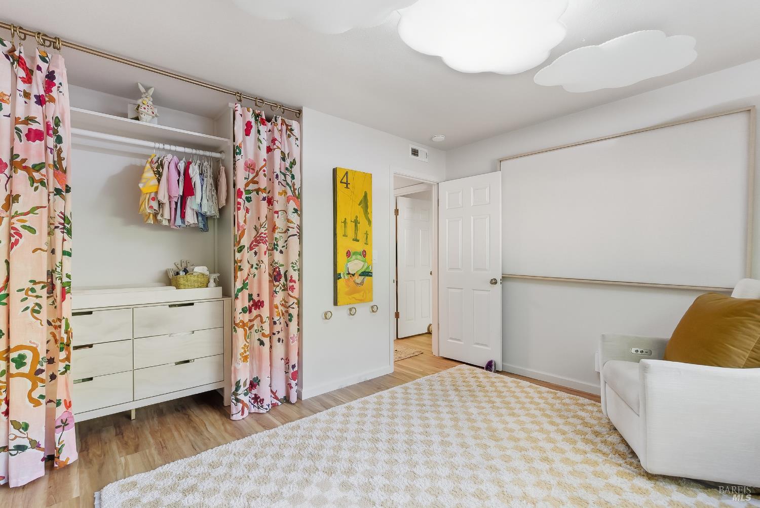 109 Pixley Ave