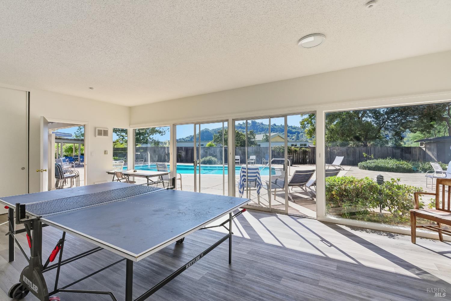 109 Pixley Ave