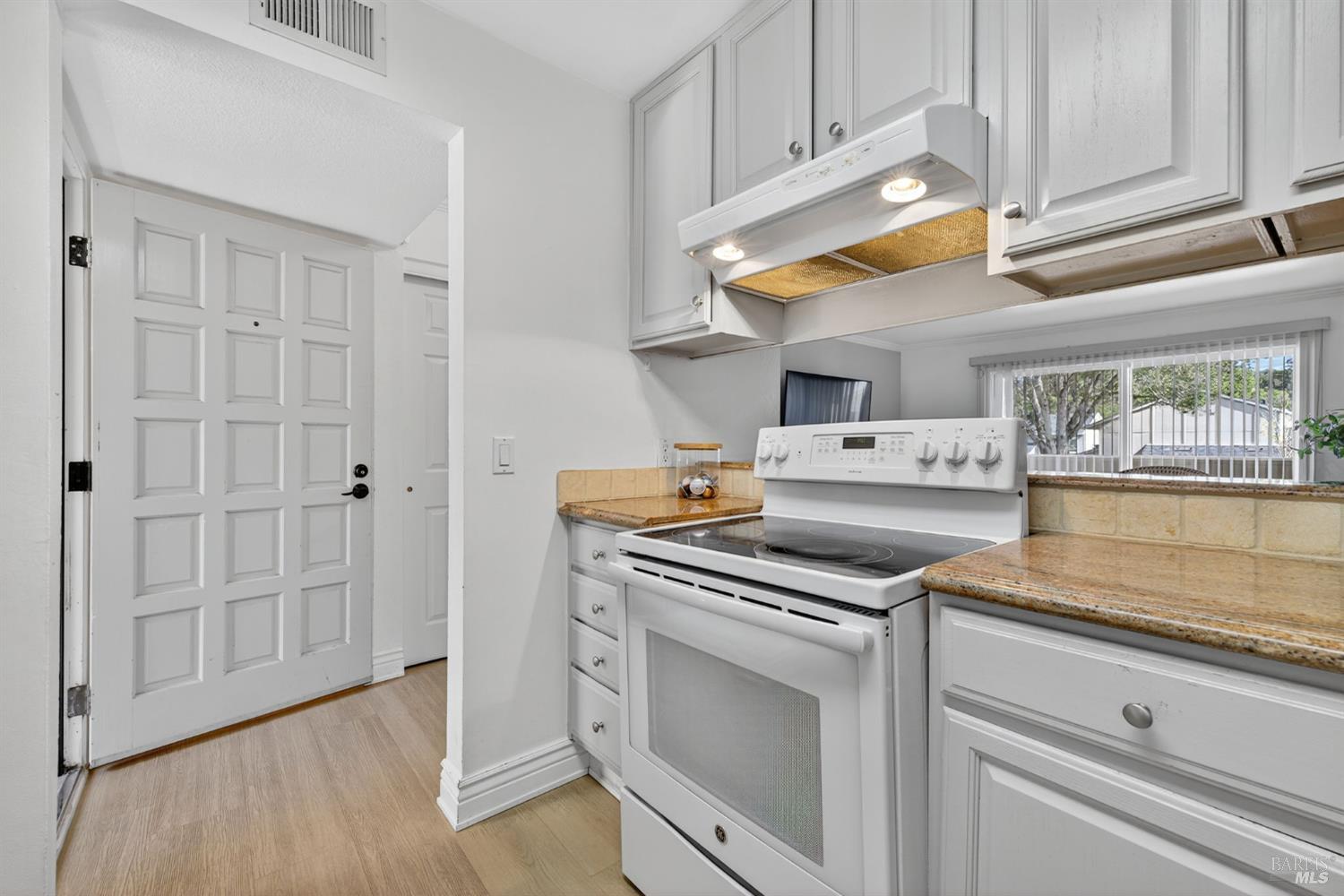 1370 Townview Ave #205