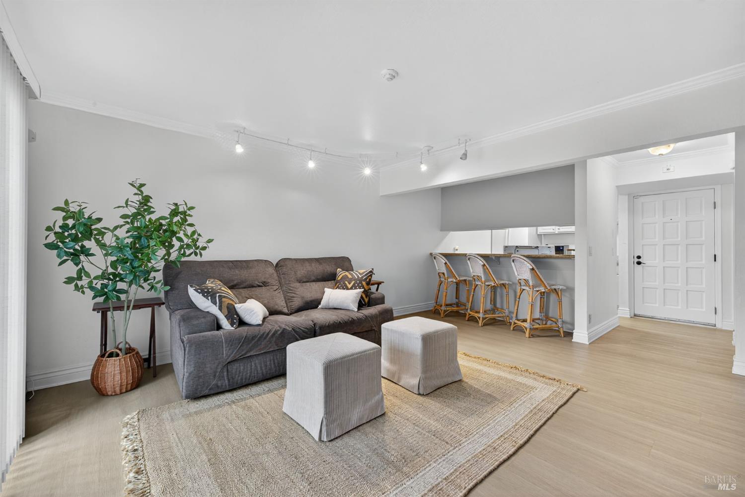 1370 Townview Ave #205