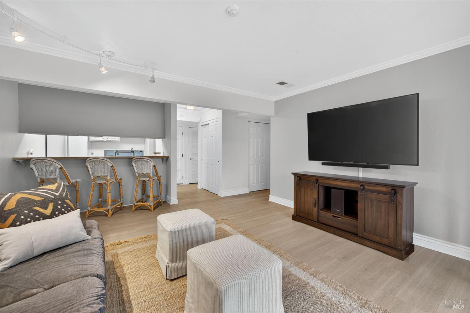 1370 Townview Ave #205