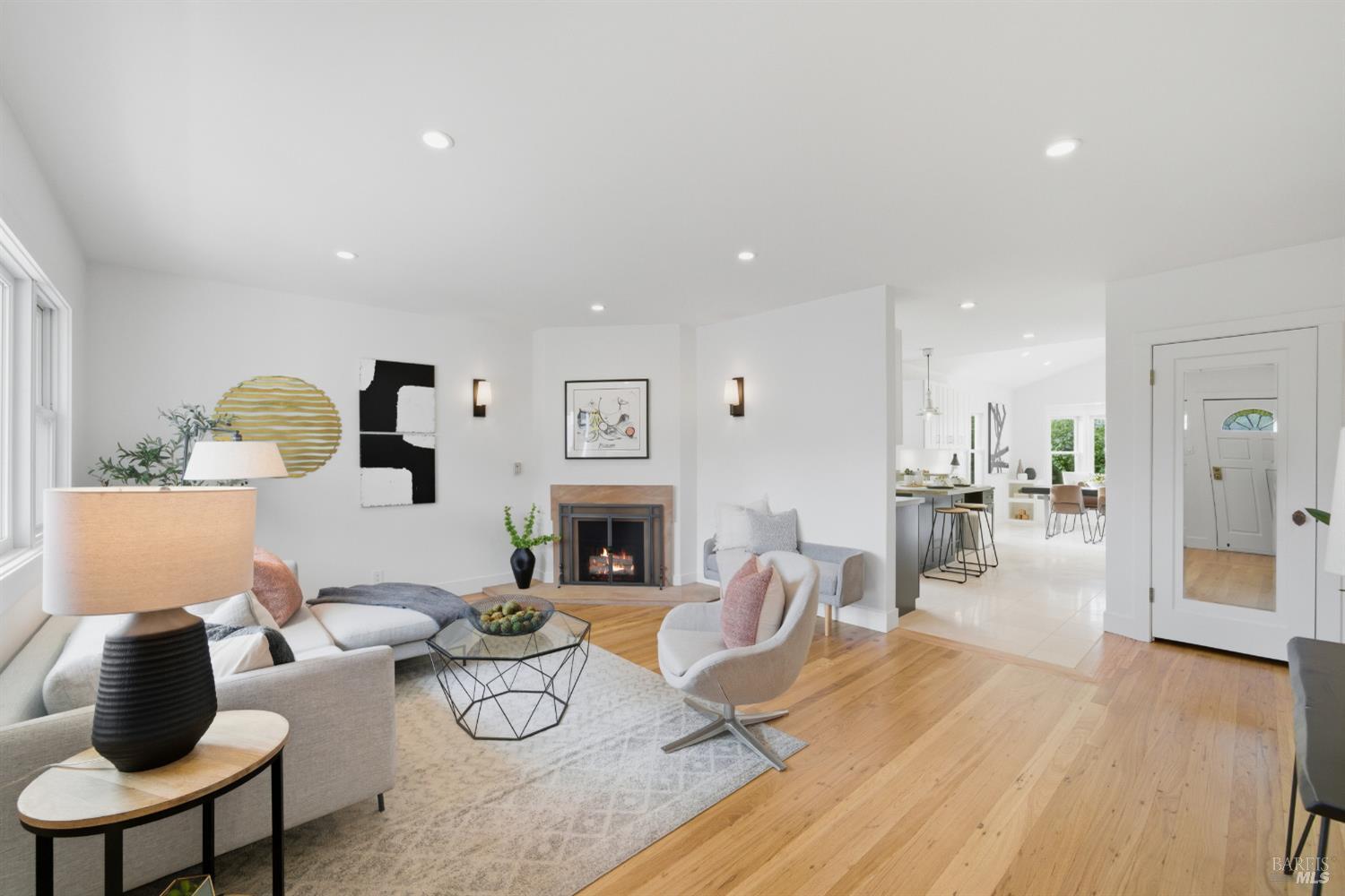 4 Meadow Ave