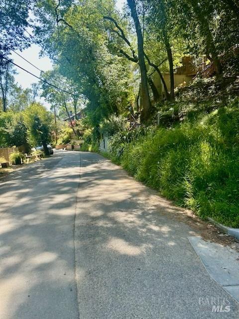 67 Tamalpias Ave