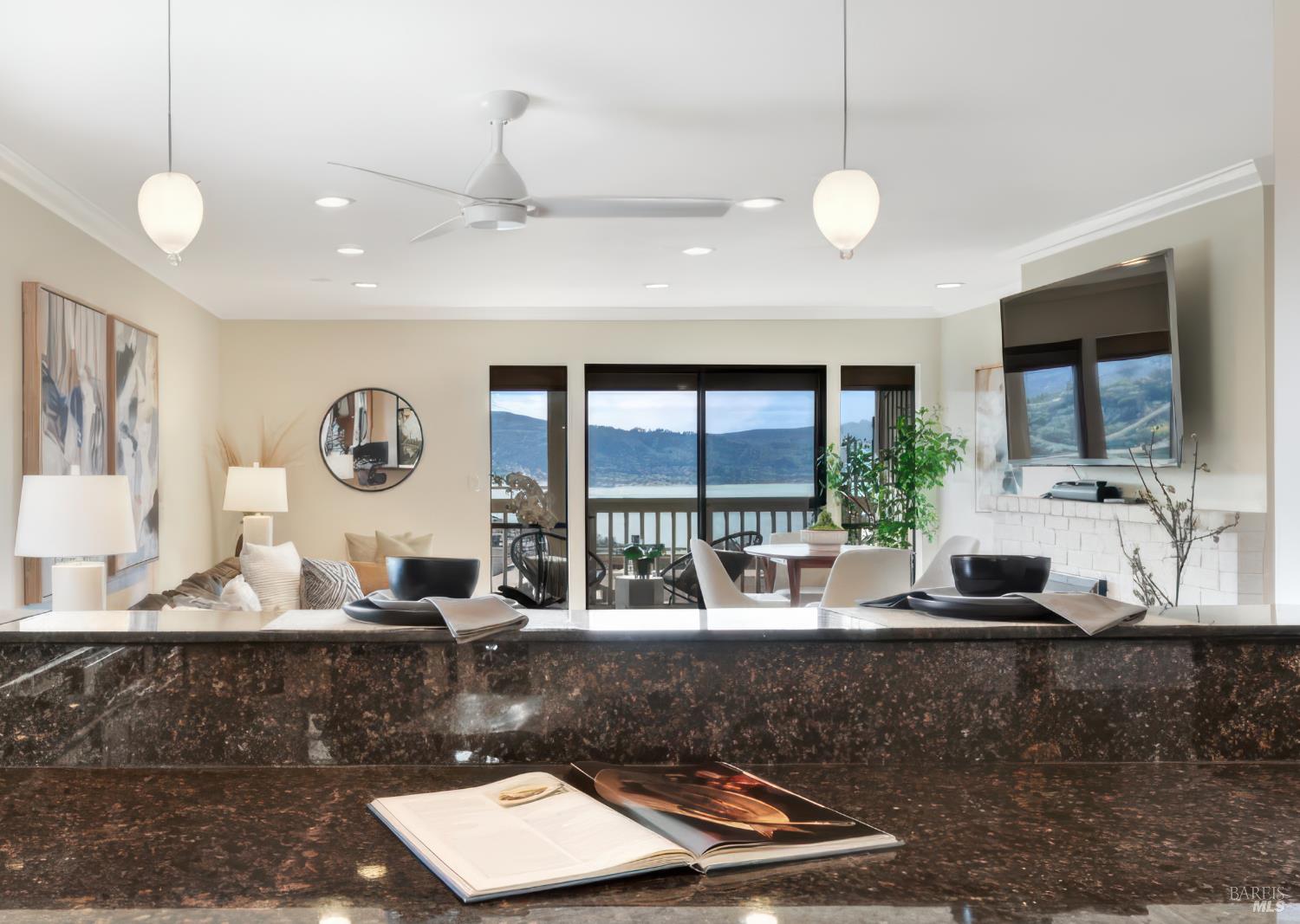60 Marinero Cir