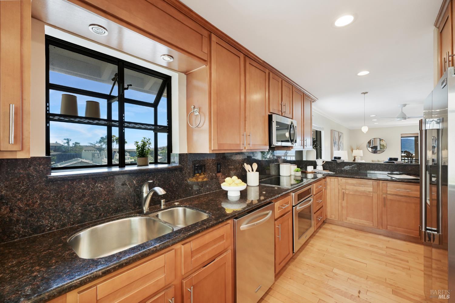 60 Marinero Cir