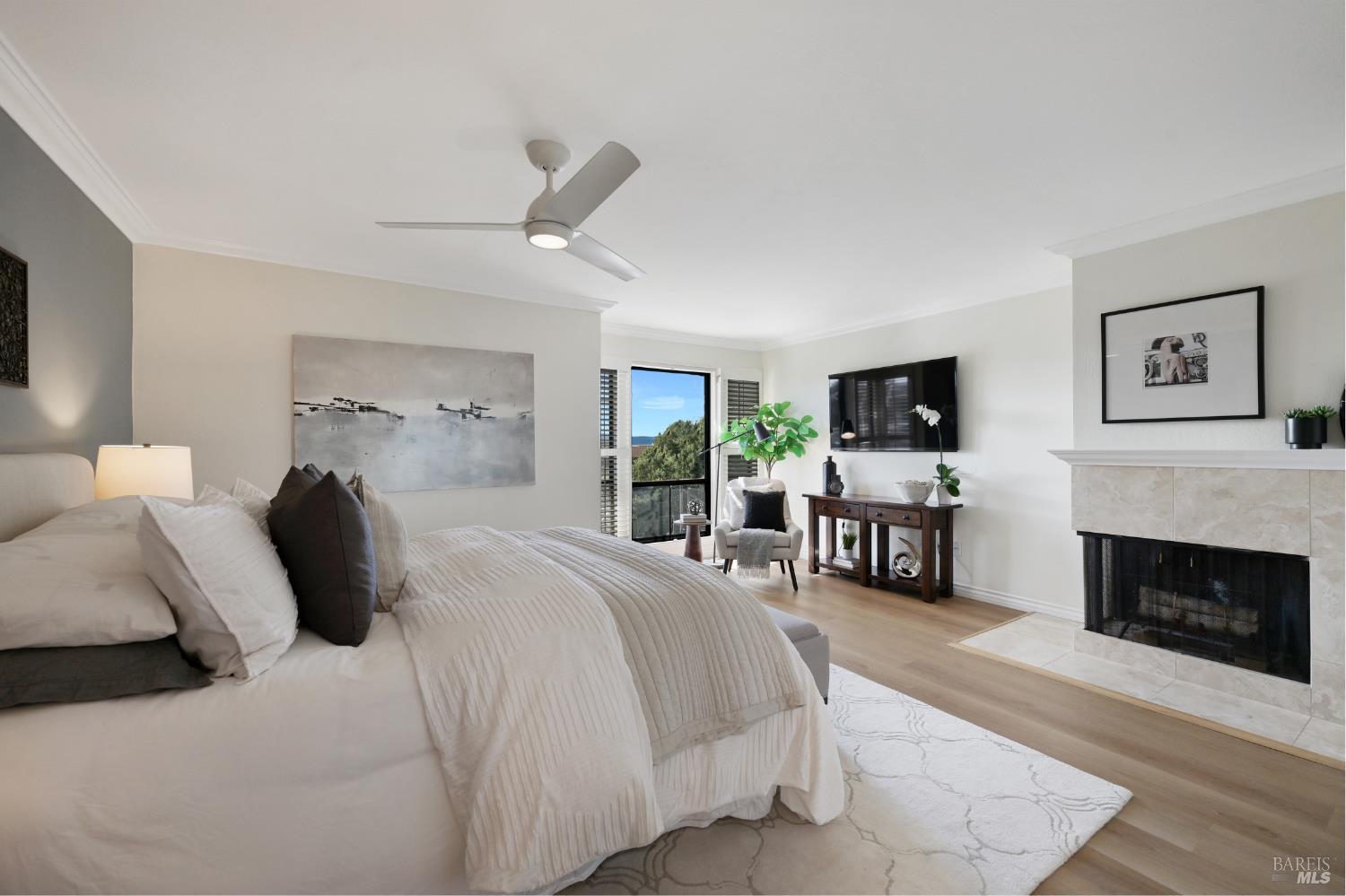 60 Marinero Cir