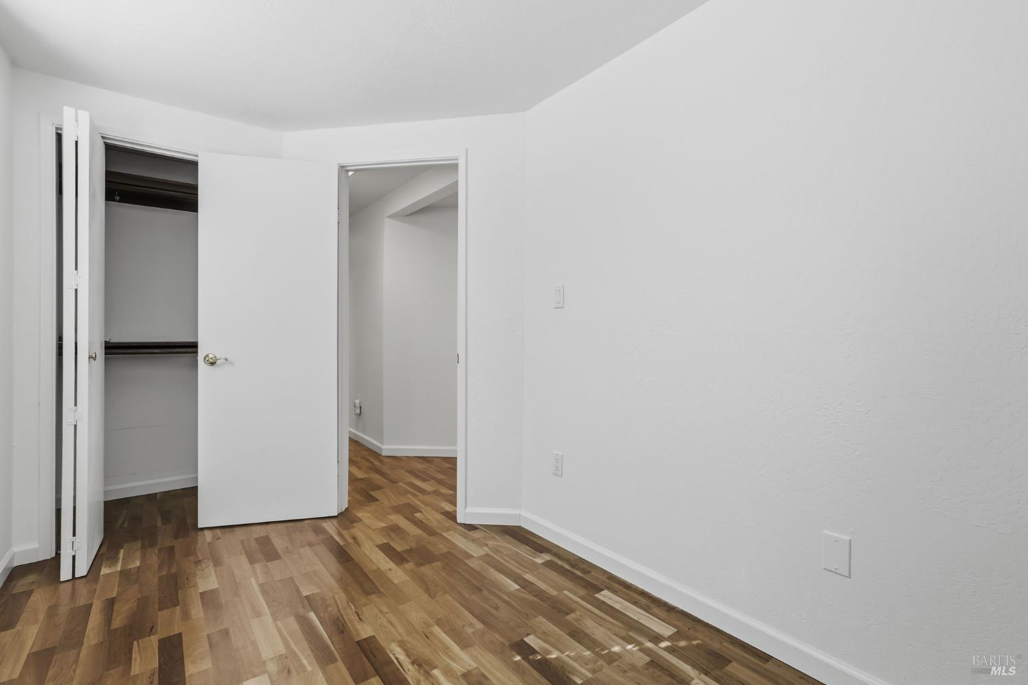 2 Fern Rd
