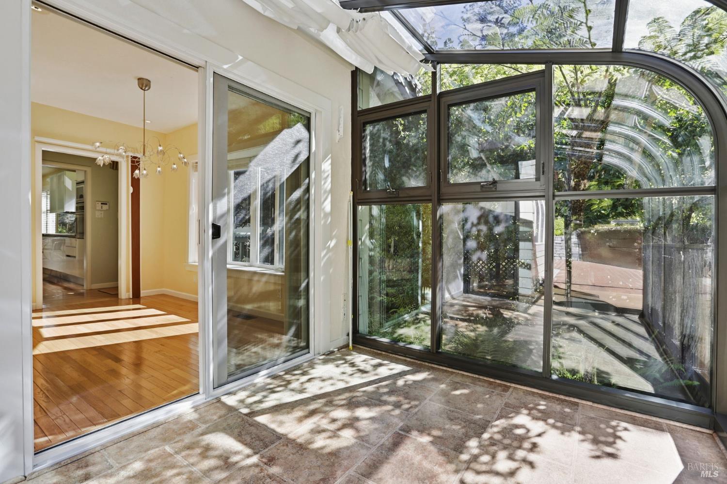 2 Fern Rd