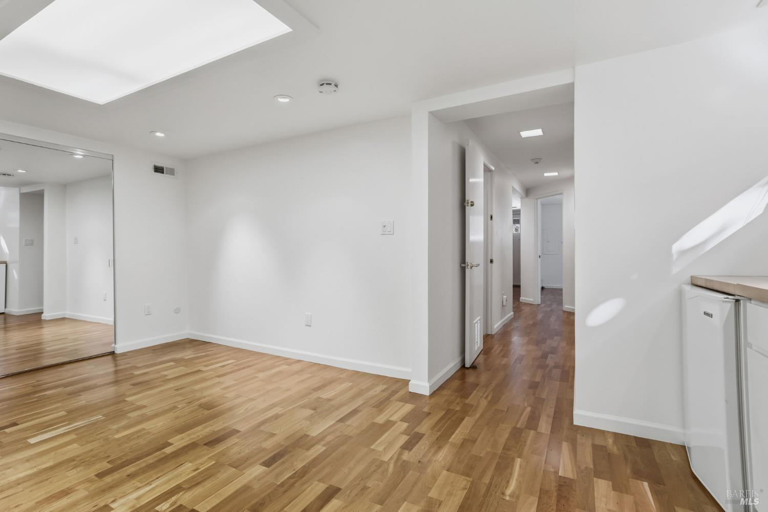 2 Fern Rd