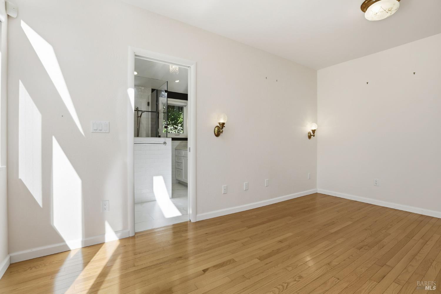 2 Fern Rd
