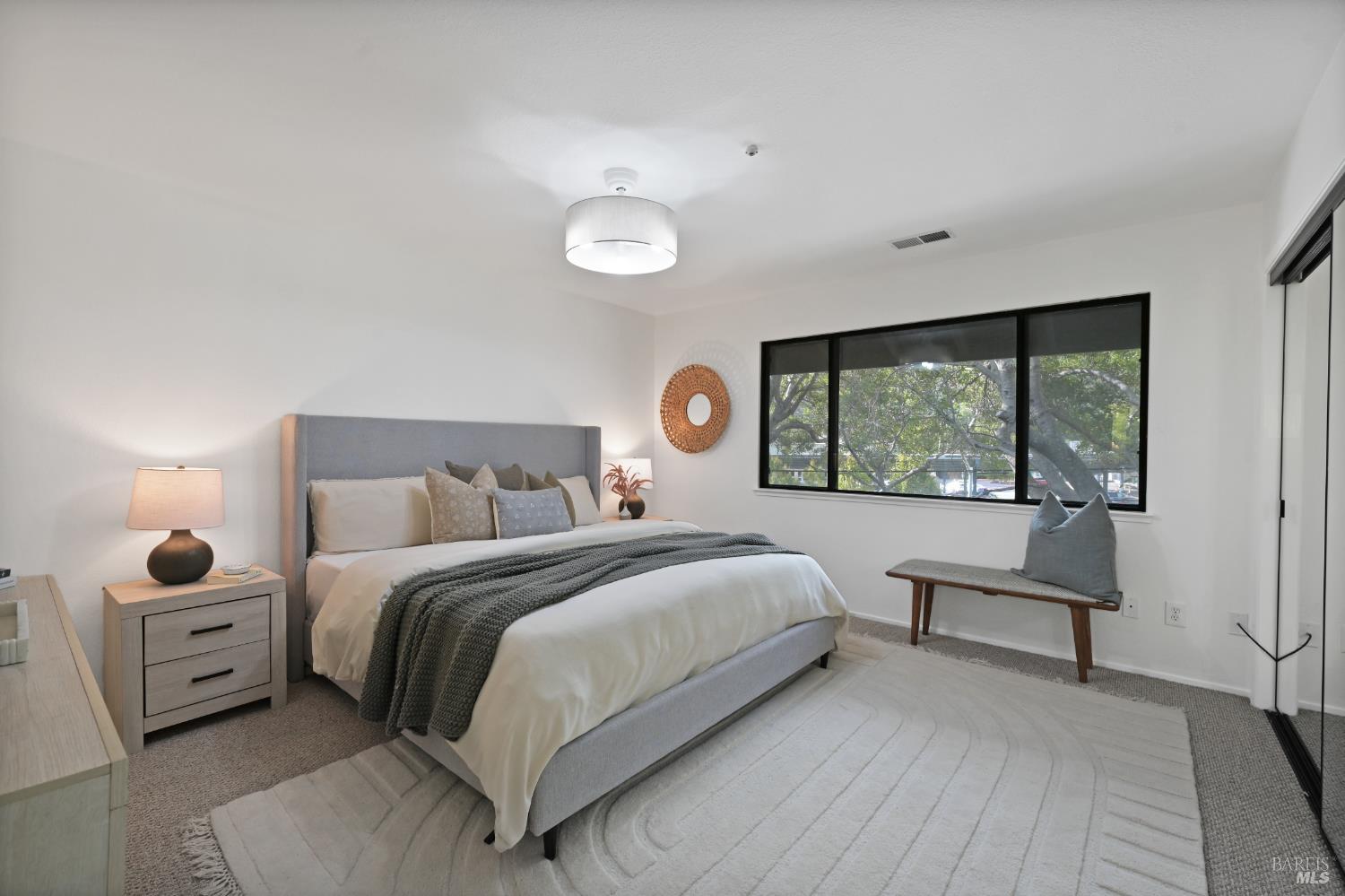 1 Aspen Ct