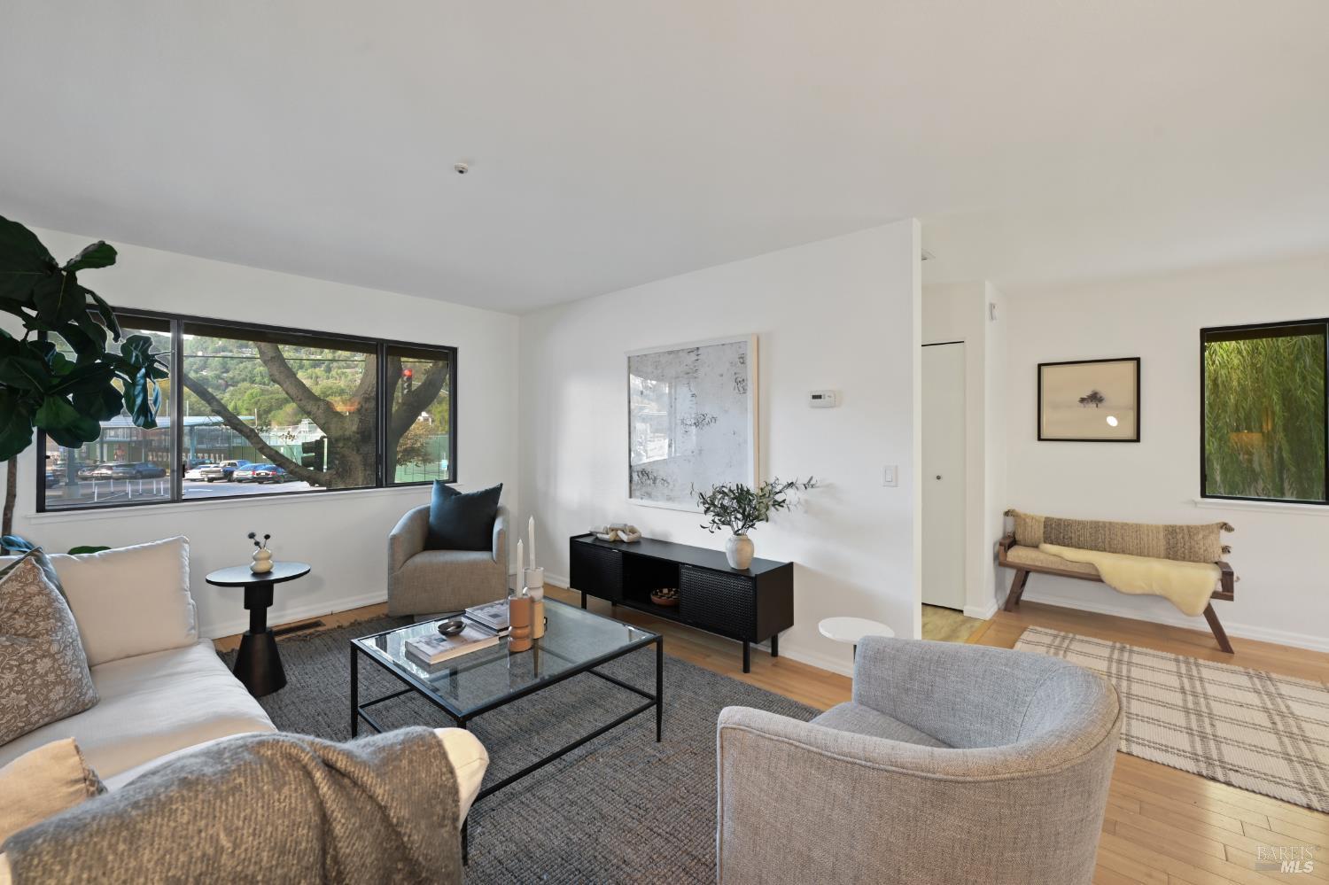 1 Aspen Ct