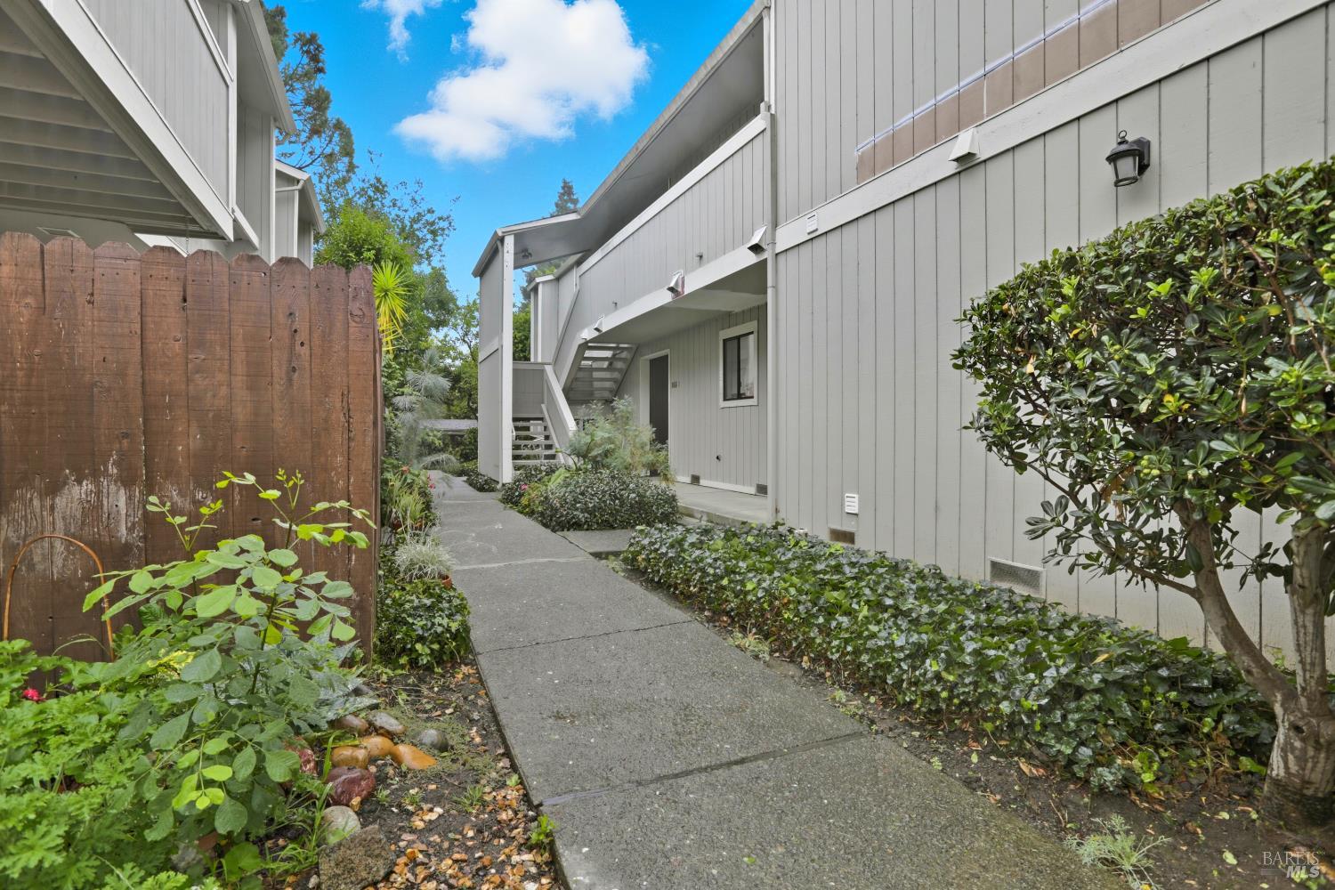 866 Tamalpais Ave #A