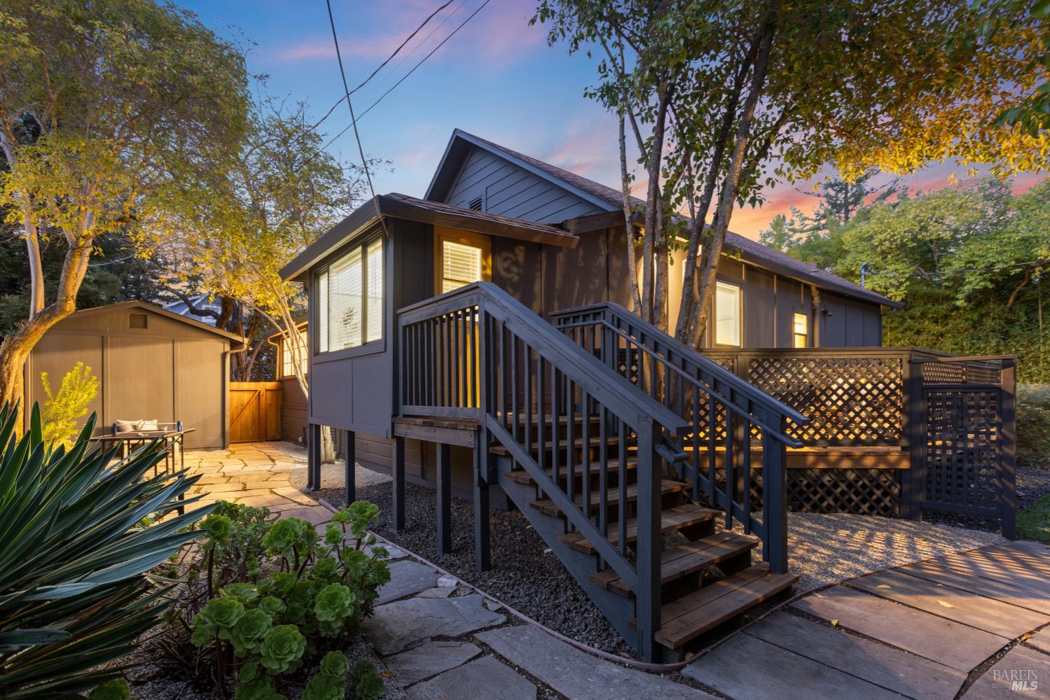 5 Hillside Ave