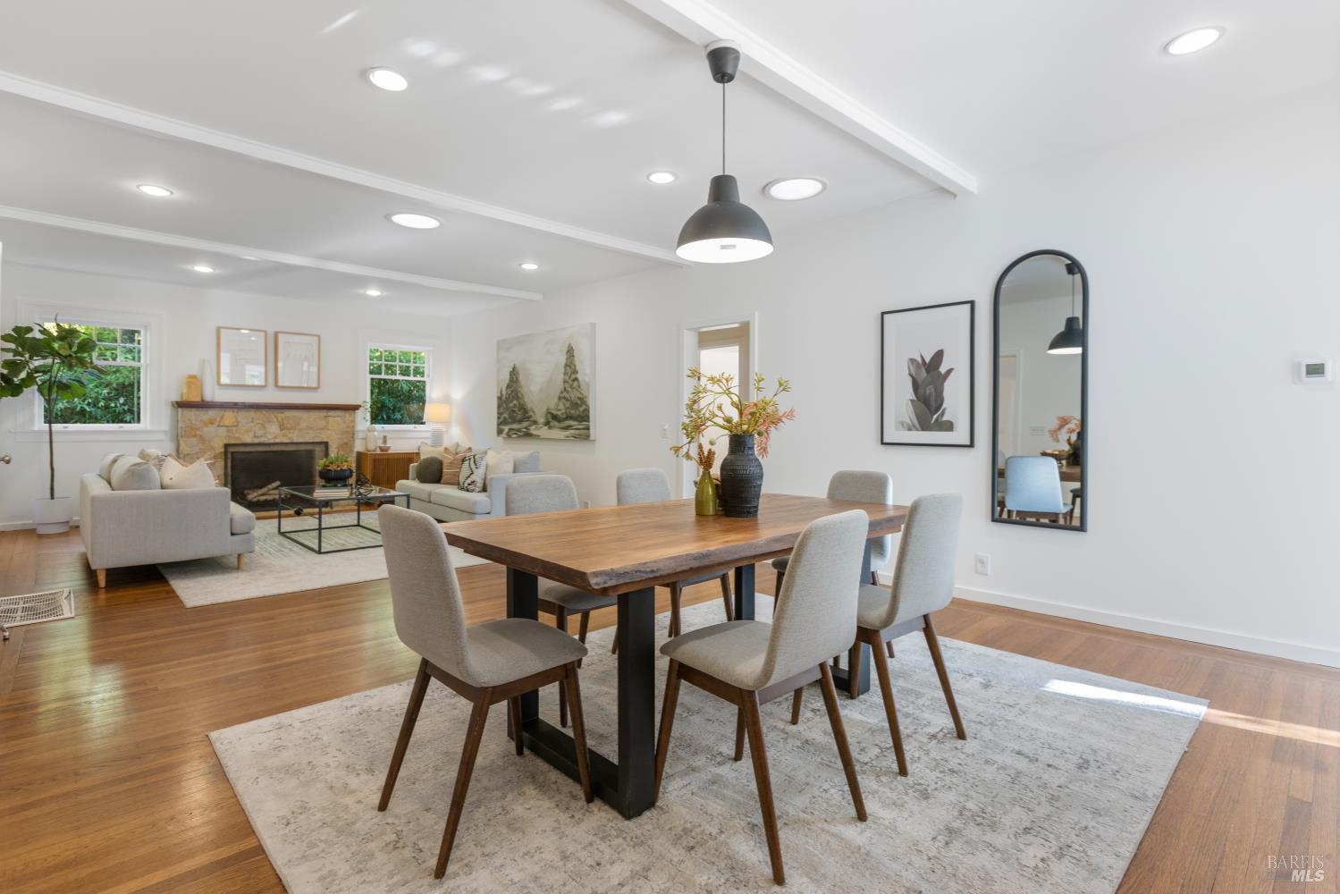 5 Hillside Ave