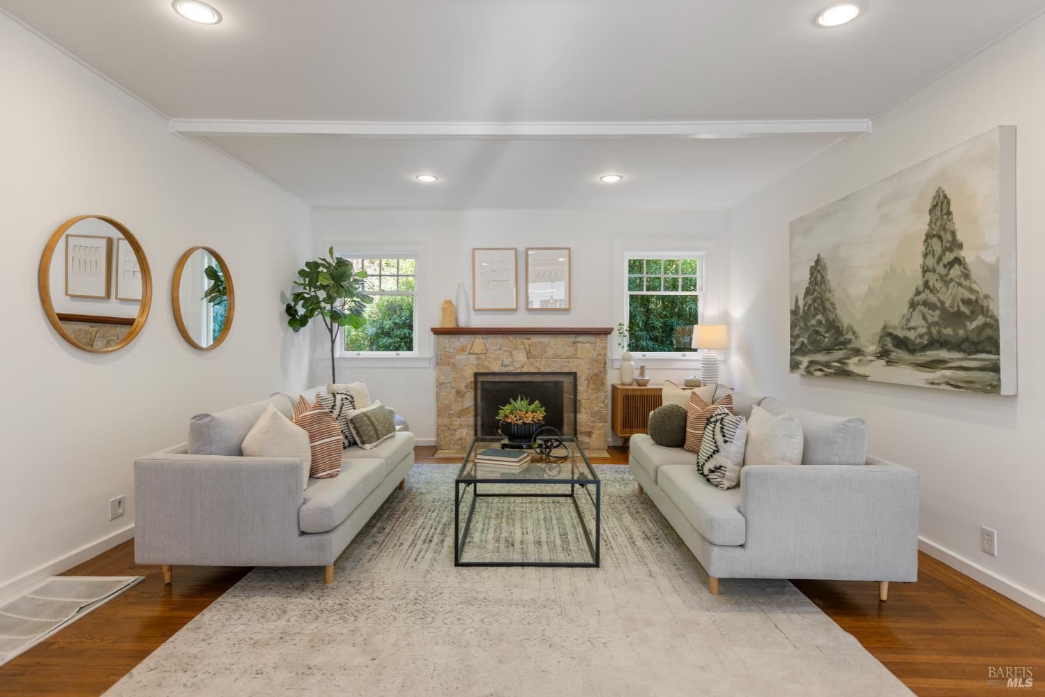 5 Hillside Ave