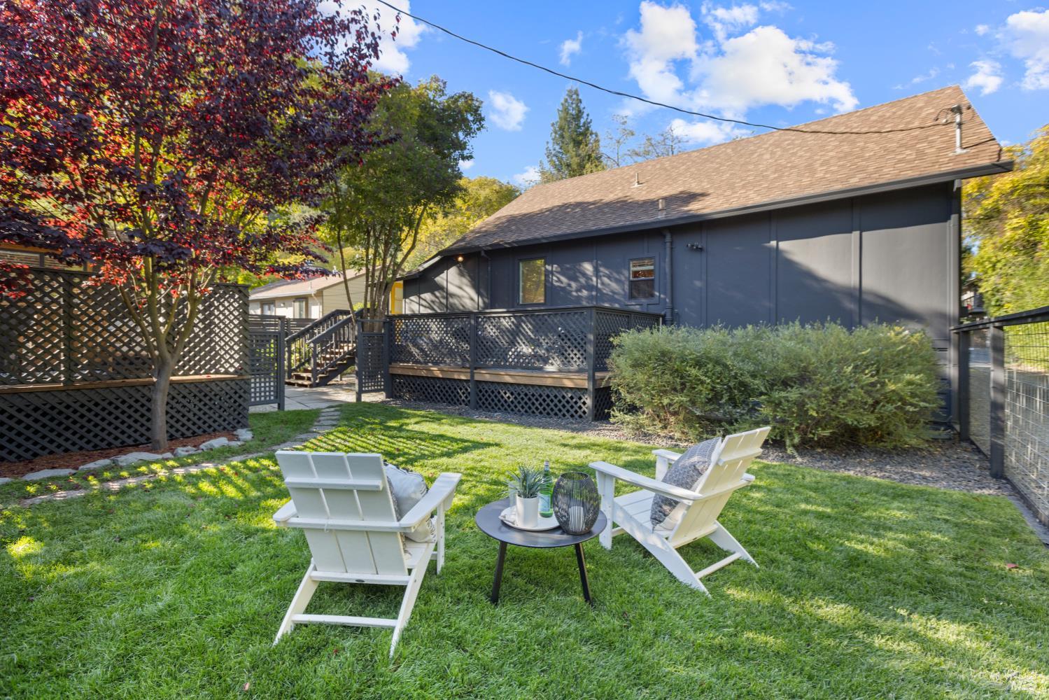 5 Hillside Ave
