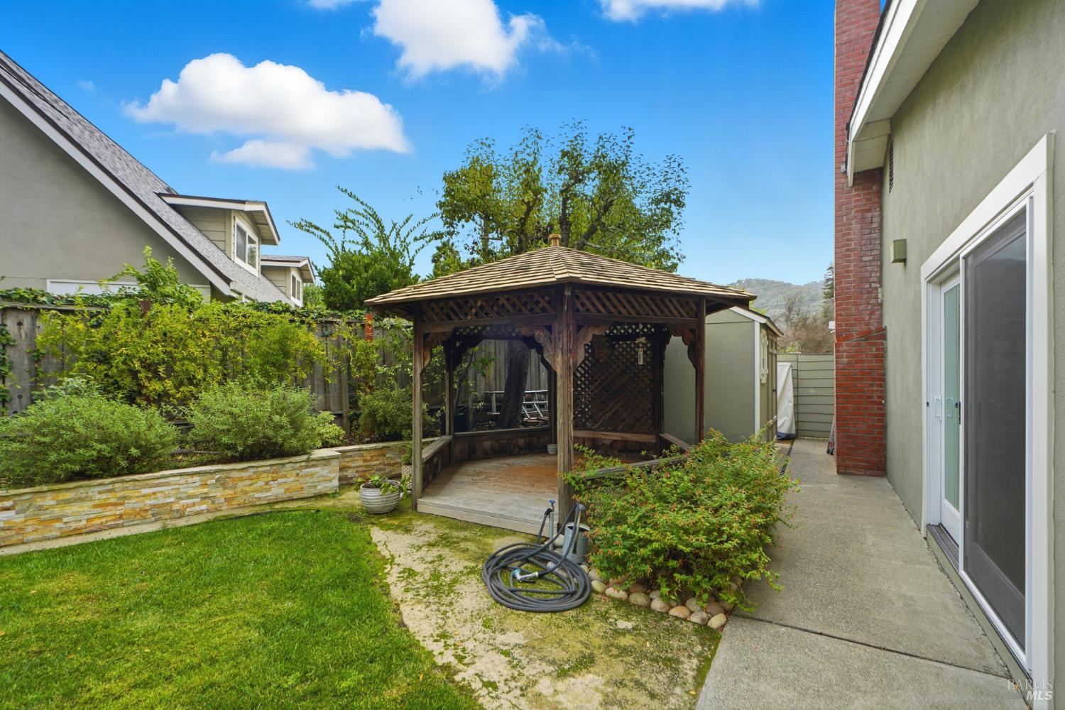 26 Brassie Ct