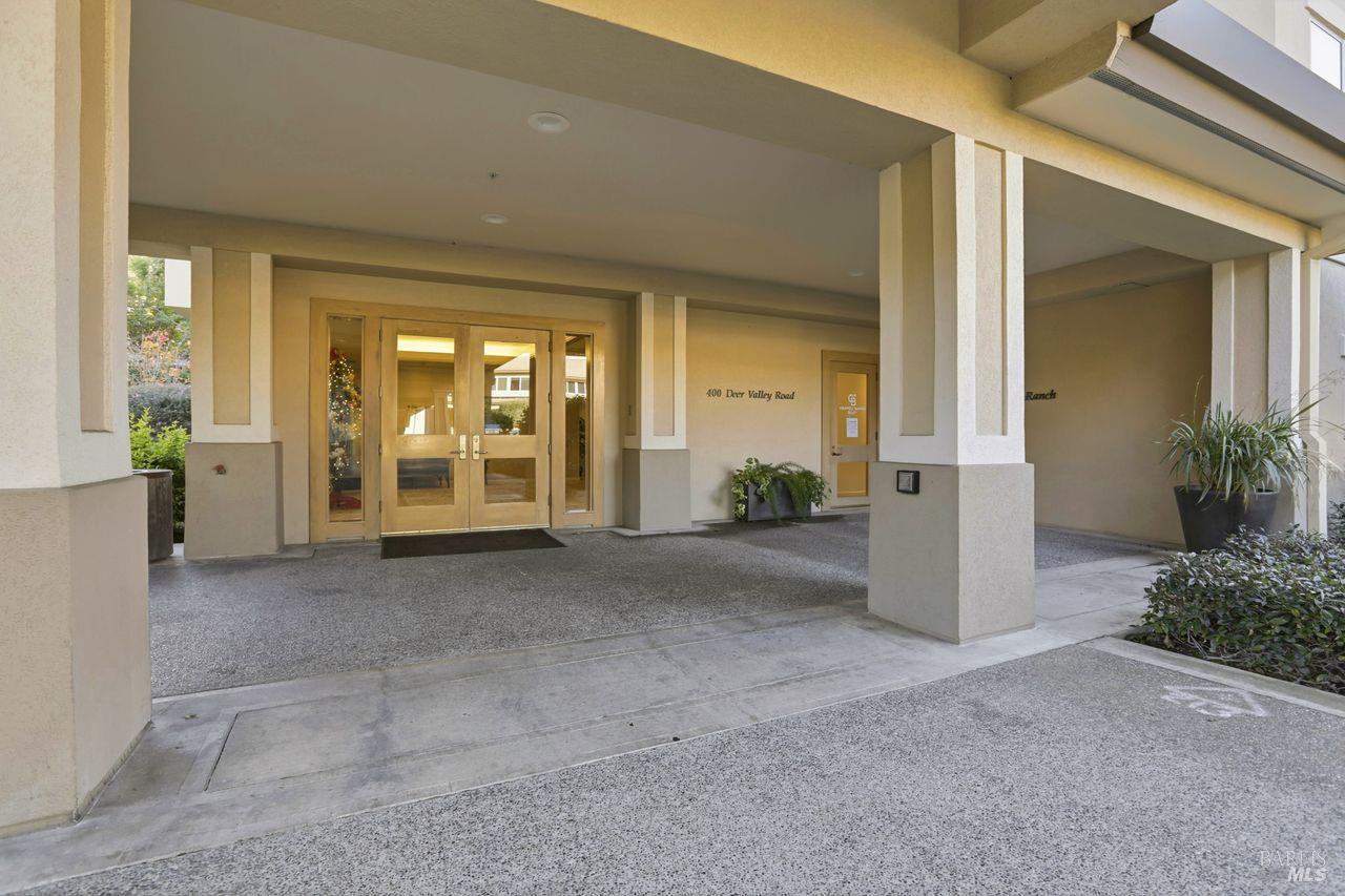 400 Deer Valley Road Unit: #2F