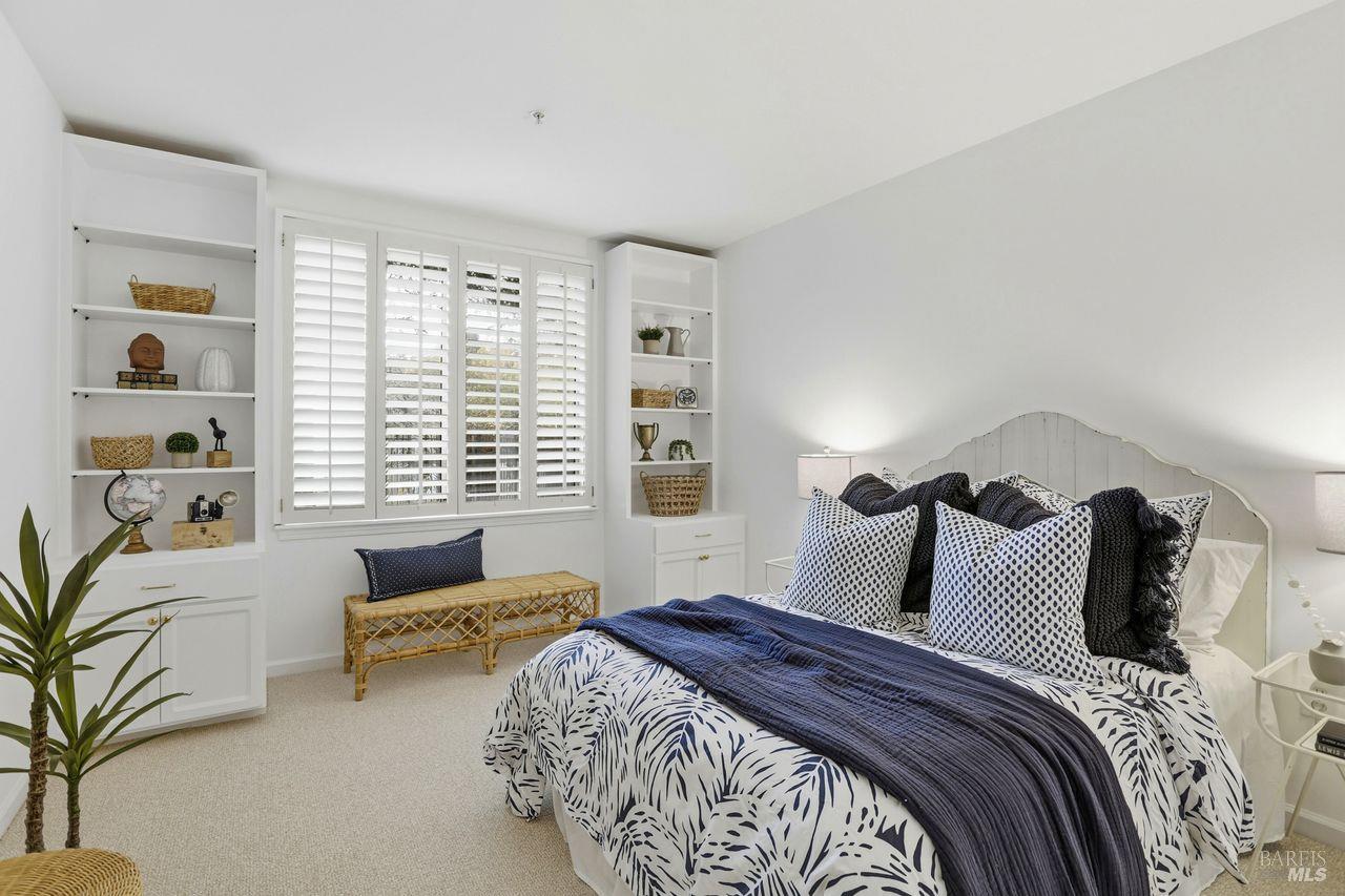 400 Deer Valley Road Unit: #2F