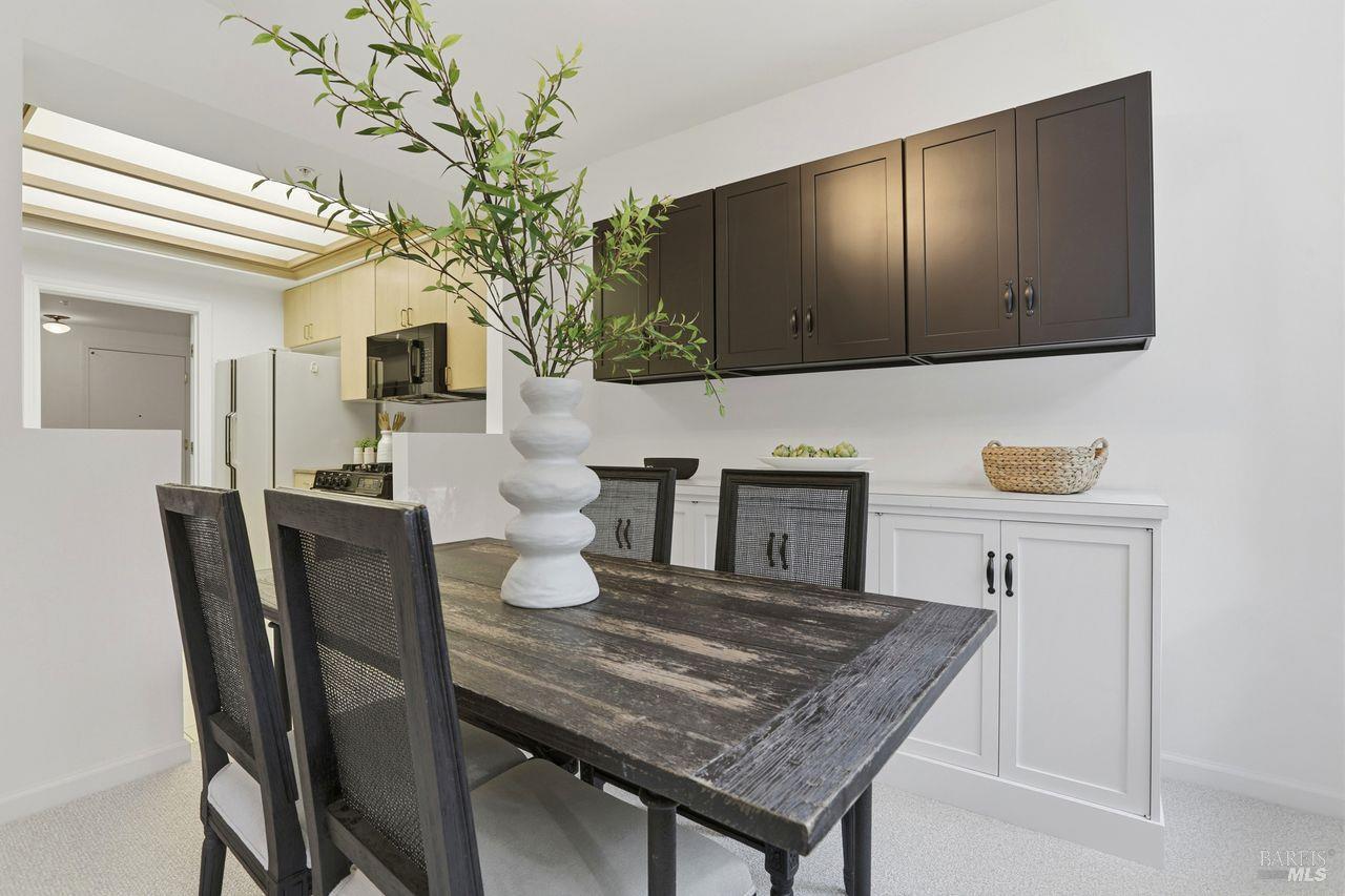 400 Deer Valley Road Unit: #2F