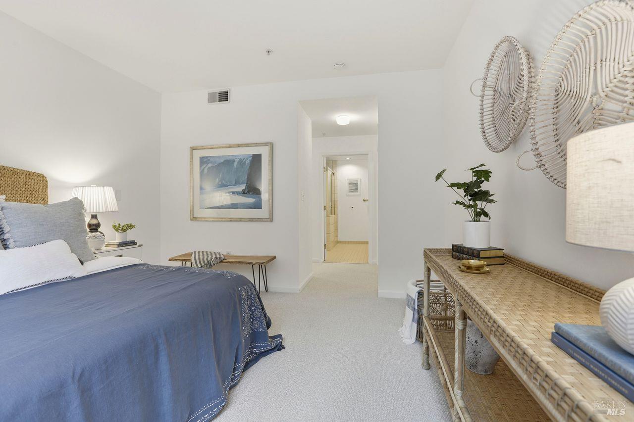 400 Deer Valley Road Unit: #2F