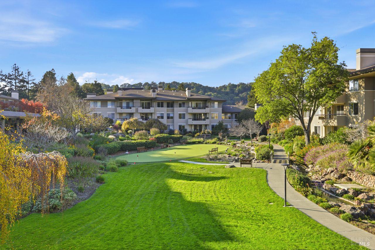 400 Deer Valley Road Unit: #2F